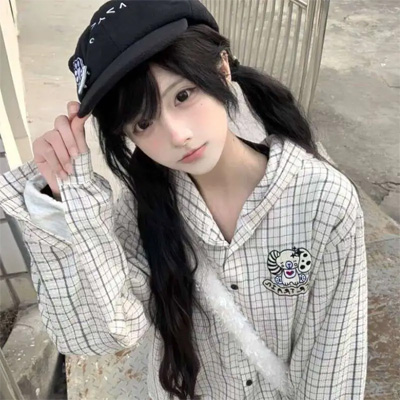 幼齿萝莉学生 Lavinia